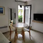St Raphael 37m2, Piscine, Wifi, Commerces 5mn A Pieds *