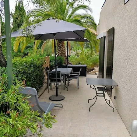 Apartamento St Raphael 37m2, Piscine, Wifi, Commerces 5mn A Pieds *