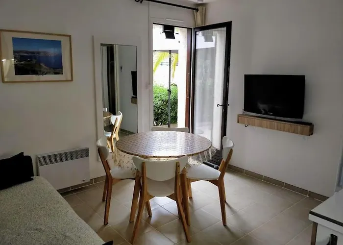 St Raphael 37m2, Piscine, Wifi, Commerces 5mn A Pieds *