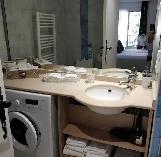 St Raphael 37m2, Piscine, Wifi, Commerces 5mn A Pieds * Saint-Raphael (Var)